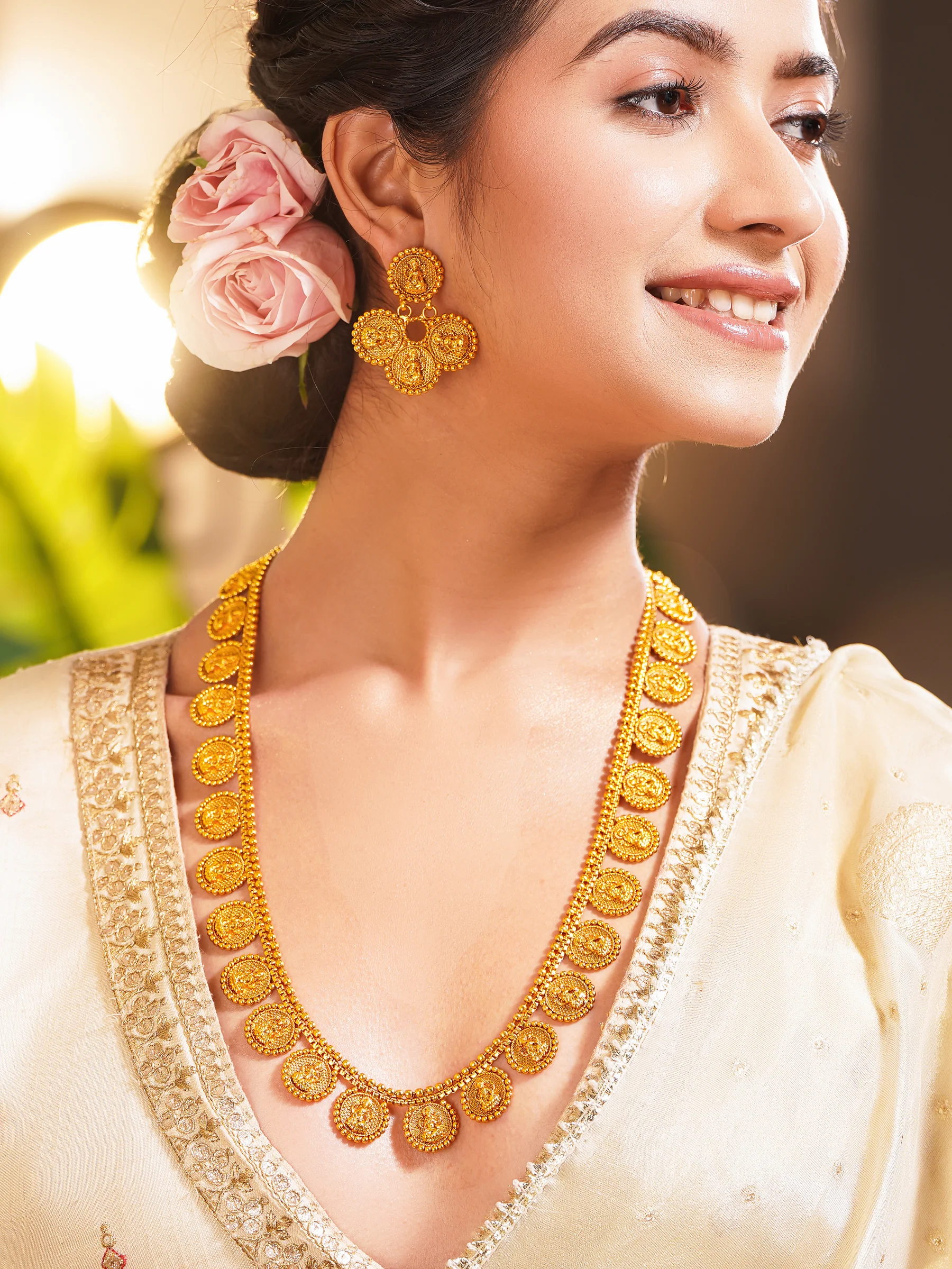 Ditya Imitation 22K Gold-Plated Kundan Enamel Stone & Beaded Jewellery Set for Women