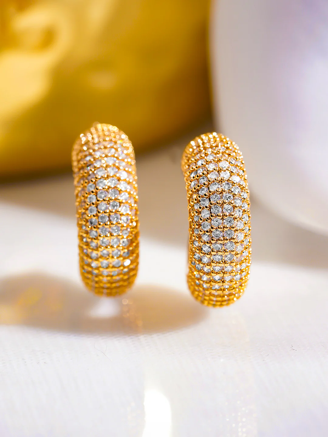 Ditya Imitation 18K Gold-Plated Crystal Stud Earrings for Women - Image 3