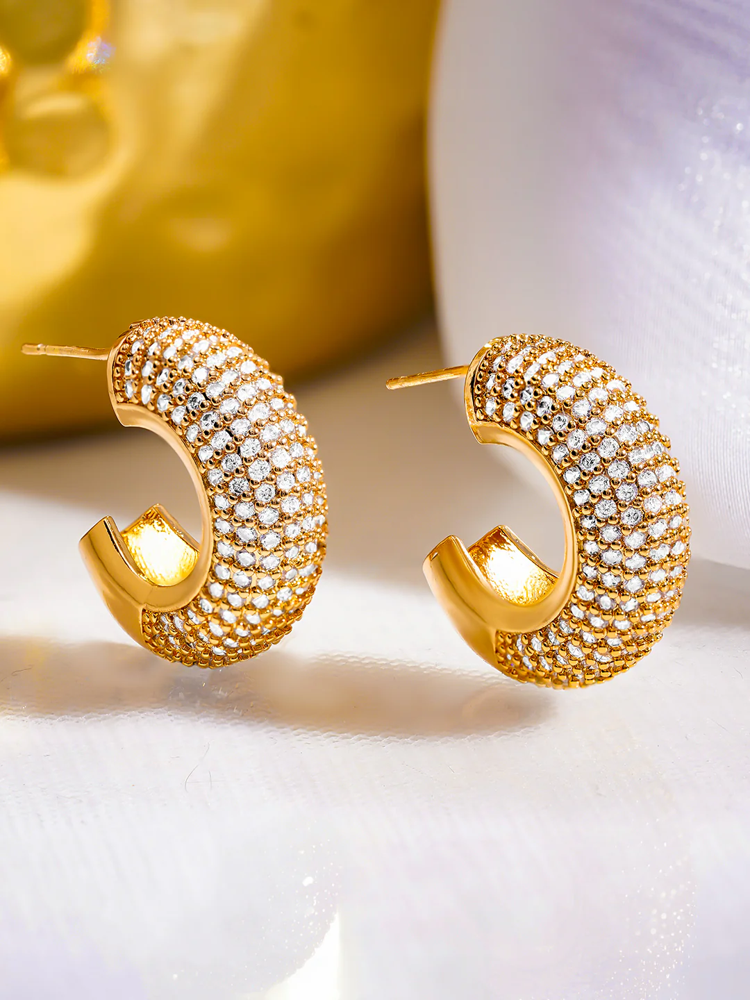 Ditya Imitation 18K Gold-Plated Crystal Stud Earrings for Women - Image 2